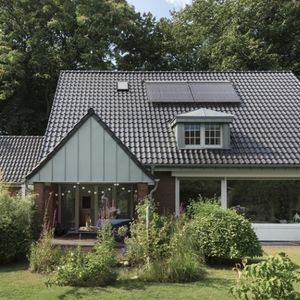interlocking roof tile