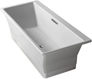 cast iron bathtub