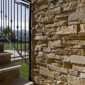 natural stone wall cladding