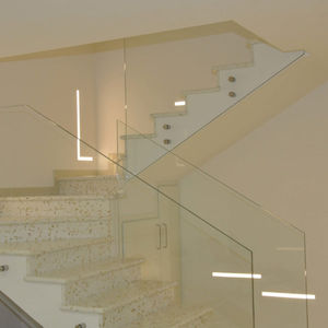 built-in lighting profile / RGB LED / modular