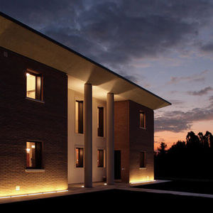 recessed floor light fixture / LED / linear / outdoor