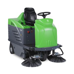 ride-on sweeping machine