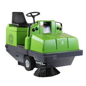 ride-on sweeping machine
