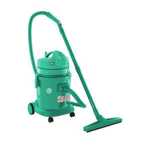 commercial vacuum cleaner 1