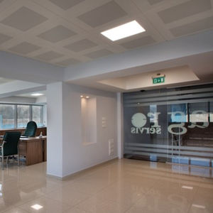 recessed ceiling light fixture