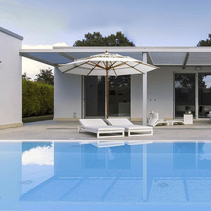 round parasol