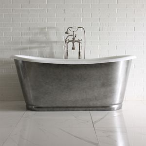 freestanding bathtub / oval / round / porcelain