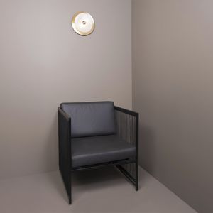 contemporary wall light