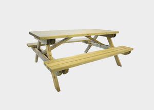 traditional picnic table