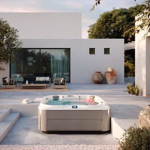 above-ground hot tub 1