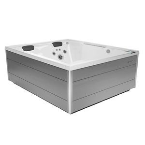 above-ground hot tub 1