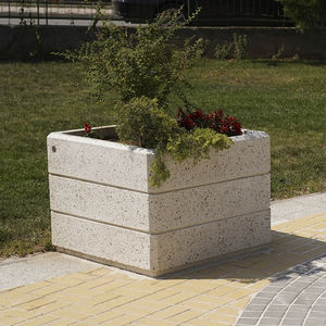 fiber-reinforced concrete planter 1