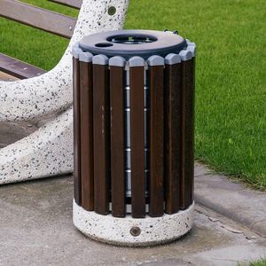 public trash can