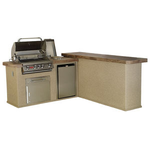 outdoor kitchen