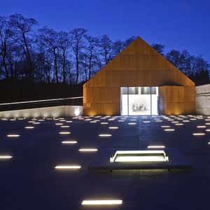 recessed floor light fixture / LED / linear / outdoor
