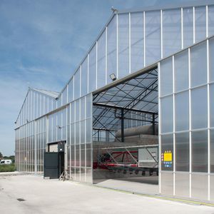 commercial greenhouse