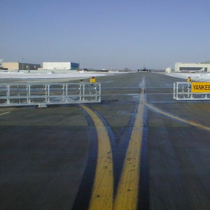 sliding gate