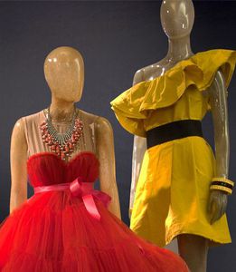 female display mannequin