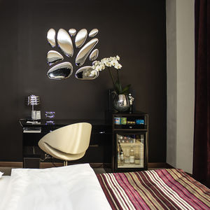 wall-mounted decorative panel 1
