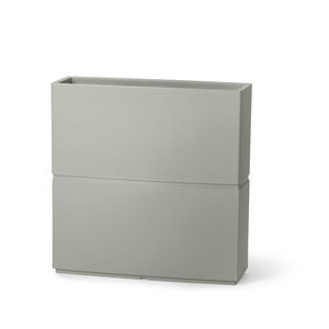 polyethylene flower box 1