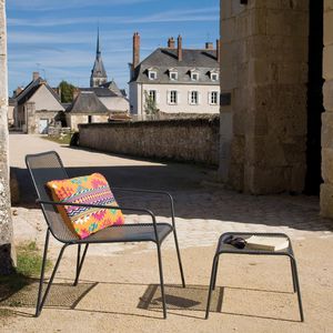 contemporary garden chair