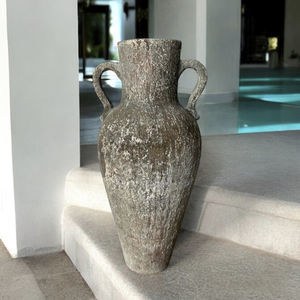ceramic jarre