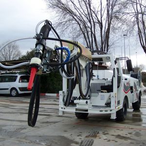 concrete spraying machine
