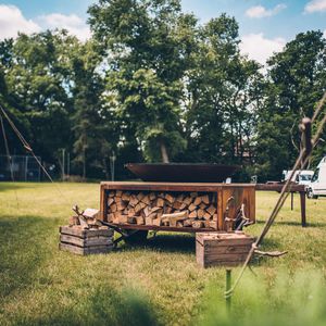 wood-burning barbecue