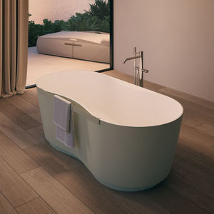 freestanding bathtub 1
