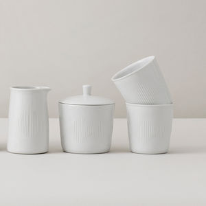 porcelain sugar bowl / commercial