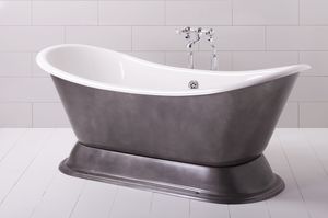 oval bathtub 1