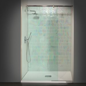 tempered glass shower cubicle