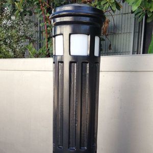 urban bollard light / classic / cast aluminum / cast iron