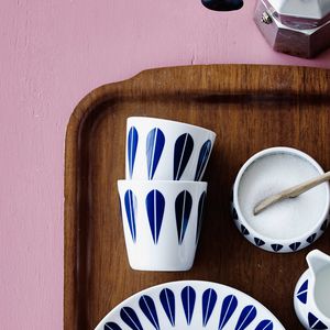 porcelain cup 1