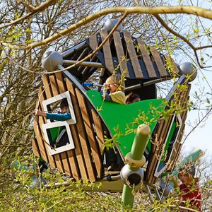 playground climbing structure