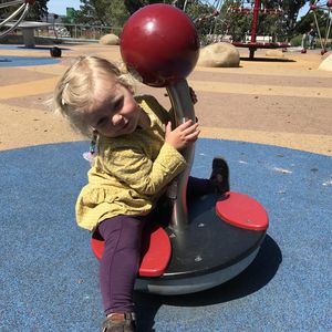 children's playground spinner / for playgrounds