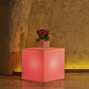 polyethylene planter