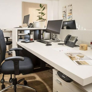 workstation office desk
