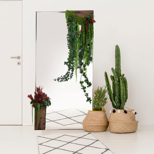 free-standing mirror