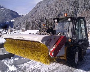 sweeper bucket
