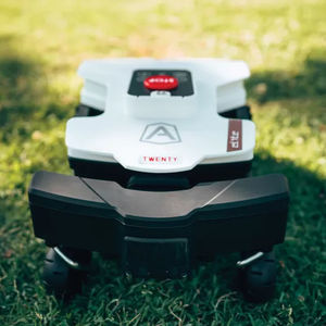 robotic lawn mower 1