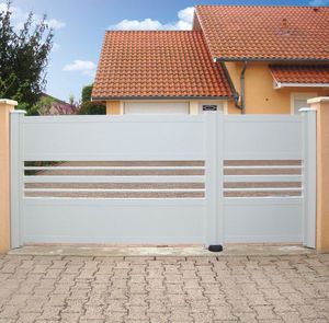 swing gate