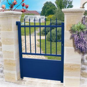 thermo-lacquered aluminum garden gate