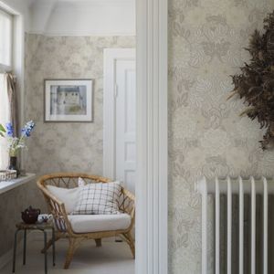 traditional wallpaper