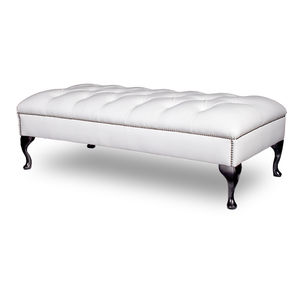 Chesterfield upholstered bench