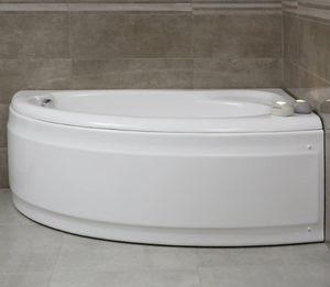 corner bathtub
