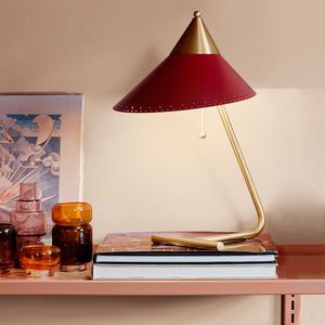 table lamp / traditional / brass / lacquered steel