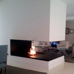 gas fireplace / contemporary / open hearth / 3-sided