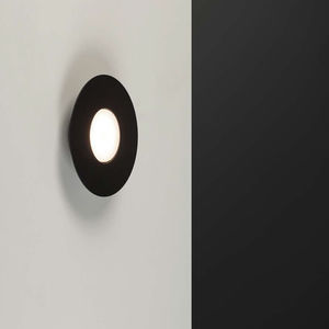 contemporary wall light 1