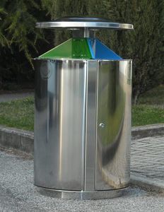 public trash can 1